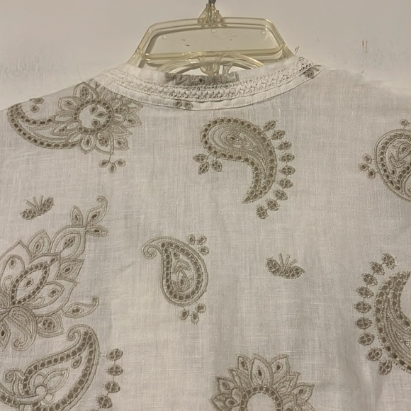 COPY - Johnny Was gorgeous linen 3/4 sleeve embroidered top - Picture 8 of 9